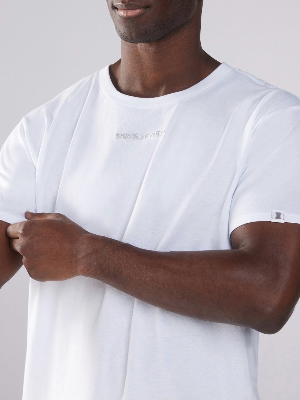Fenty Beauty White Short Sleeve Logo Crew Tee - Picture 2 of 3